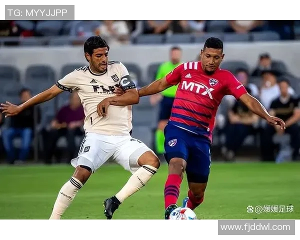 亚特兰城与芝加哥火焰的激烈对决揭示足球魅力与战术较量的精彩瞬间