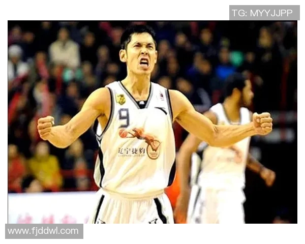 张庆鹏：从篮球场上的拼搏者到人生舞台上的成功典范