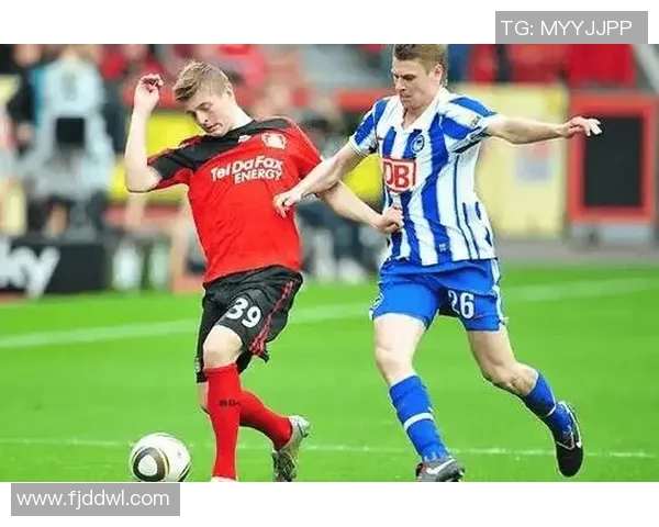 柏林赫塔与达姆对决前瞻分析双方实力与战术布局的深度解析