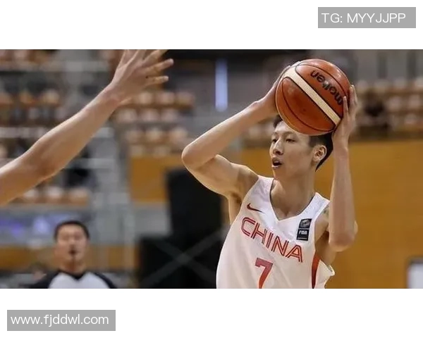 赵岩昊在篮球赛场的崛起与未来发展潜力分析 赵岩昊在篮球赛场的崛起与未来发展潜力分析