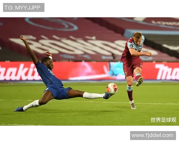 阿贾克斯与拜仁激战正酣谁能在欧冠赛场上笑到最后