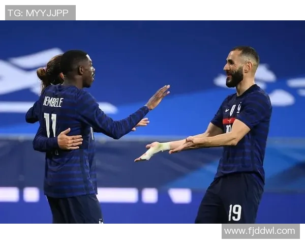 马赛与里昂激战正酣谁能在这场焦点对决中笑到最后 马赛与里昂激战正酣谁能在这场焦点对决中笑到最后