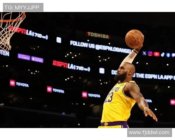 2015年湖人与骑士的巅峰对决回顾与精彩瞬间分析 2015年湖人与骑士的巅峰对决回顾与精彩瞬间分析